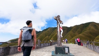 The Instagram-Famous Hike You Have To Try!-City Escape Ep. 2