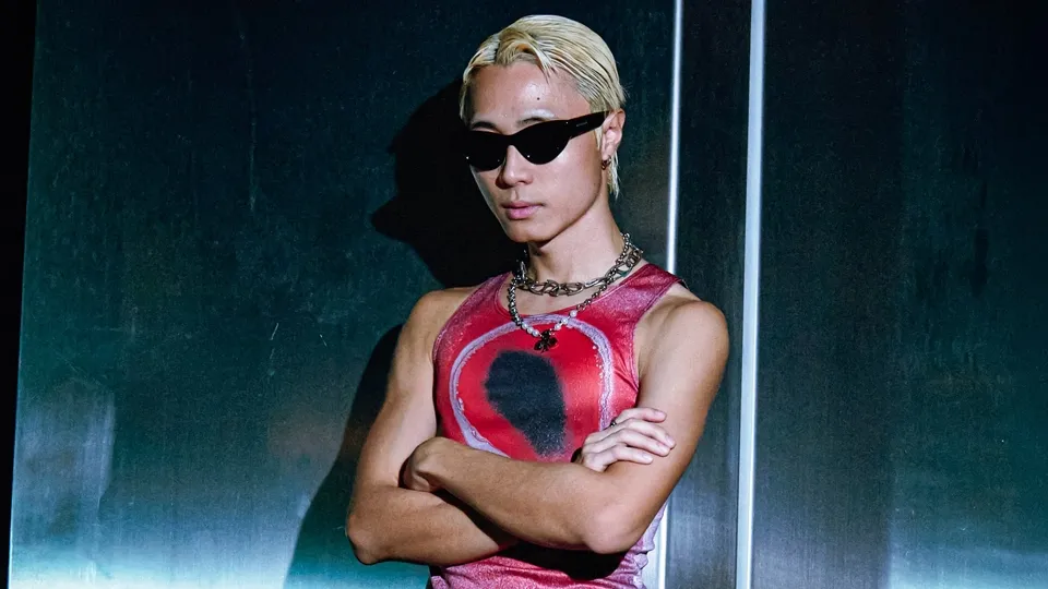 Fashion Photographer Shawn Sun Takes on Taipei Fashion Week - Full Documentary