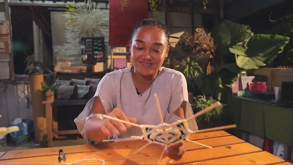 Indigenous Peoples in Fashion: Mixed Media Artist - Iyas