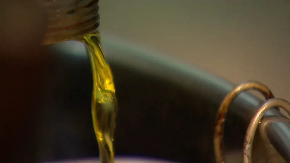 Standing Strong: Lifelong Dedication to Pure Oil Ep1