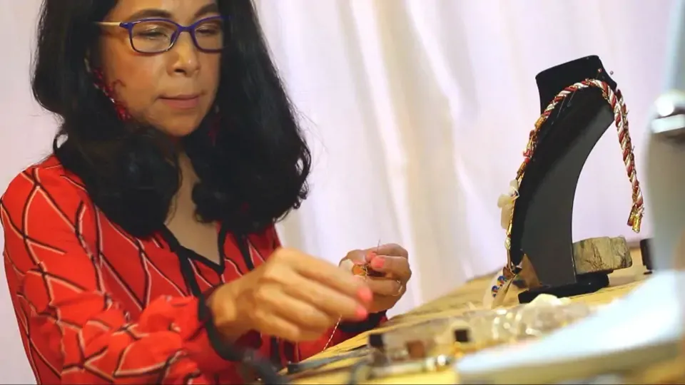 Indigenous Peoples in Fashion: Accessory Designer - Wu Shiang-yu