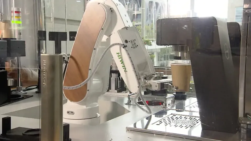 Taiwan 60Hz: A Kingdom of Robots