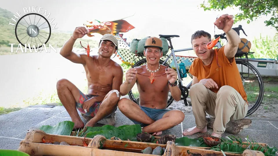The Pacific Coast: On the Edge of the World-The Bikeman in Taiwan Ep. 2
