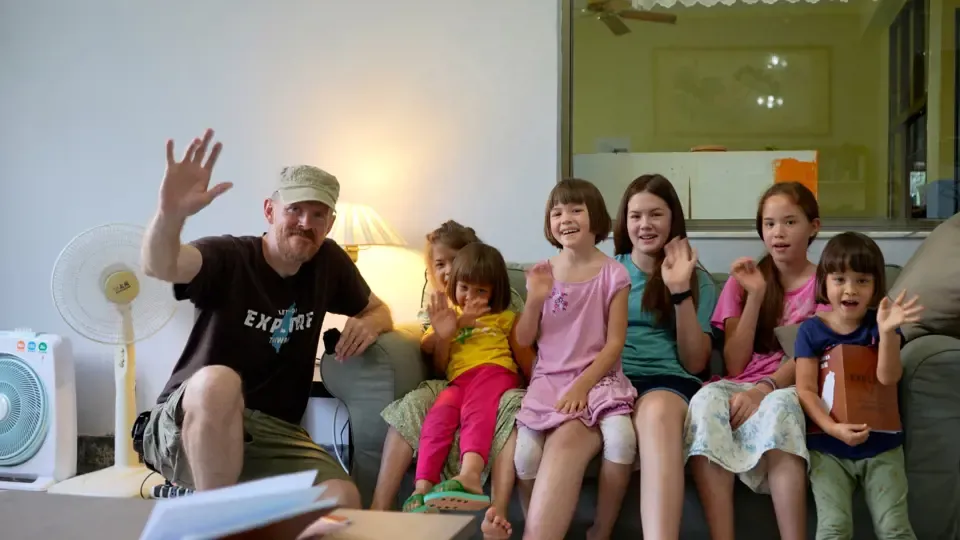 Kenting: Taiwan's Marine World Uncovered - 7 Sisters Explore Taiwan EP5