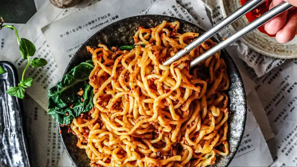 Chez Jorge Taiwanese Vegan Cuisine: Dan Dan Noodles