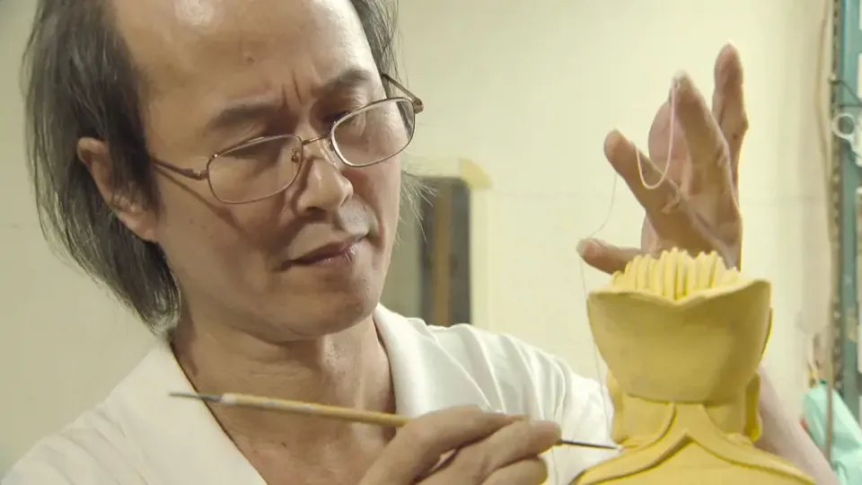 Standing Strong: Lacquer Lining Artist and His Pursuit of Excellence Ep3